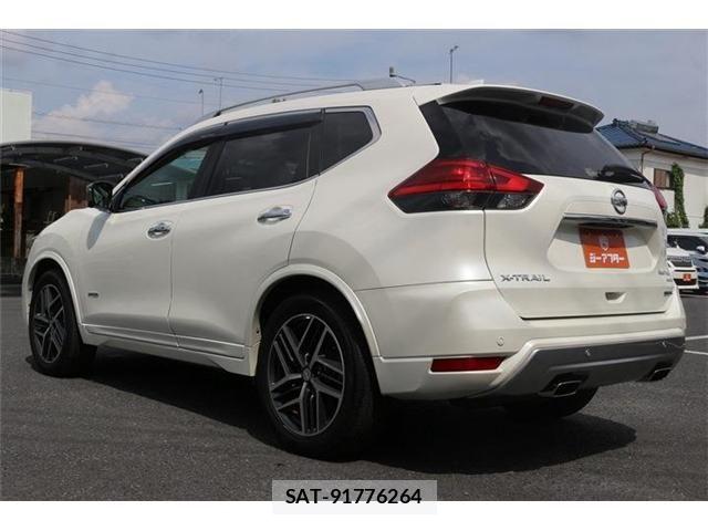 Nissan X-TRAIL HYBRID 2017-07 7731101-22