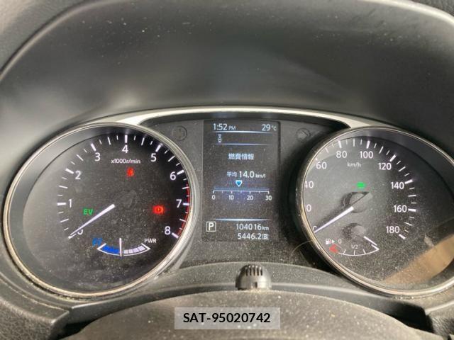 Nissan X-TRAIL HYBRID 2015-11 7731119-18