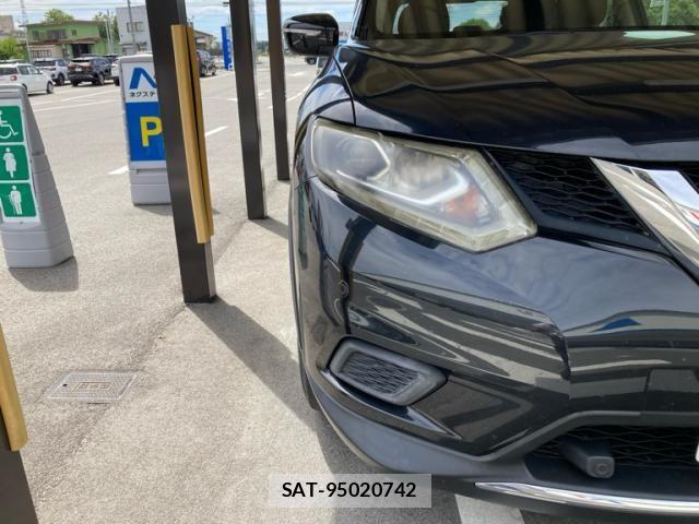 Nissan X-TRAIL HYBRID 2015-11 7731119-4