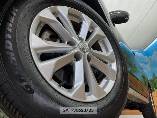 Nissan X-TRAIL HYBRID 2015-06 7731105-13