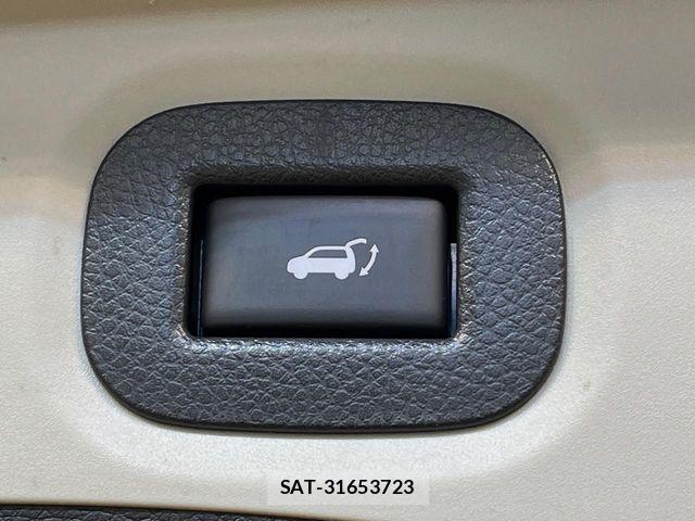 Nissan X-TRAIL HYBRID 2015-06 7731105-6