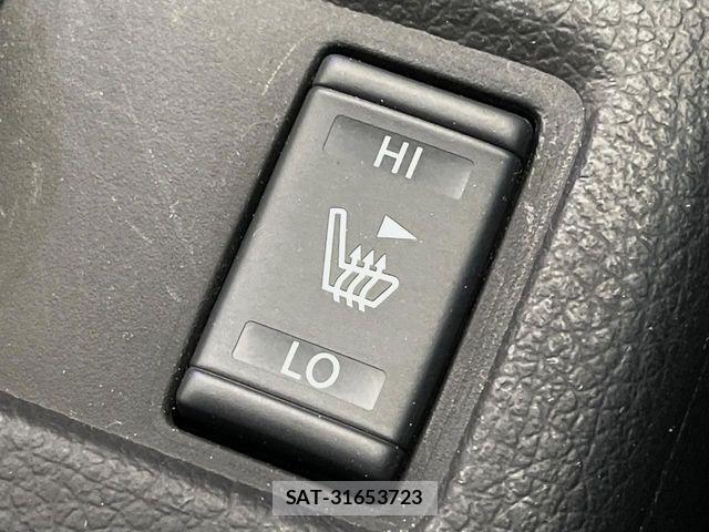 Nissan X-TRAIL HYBRID 2015-06 7731105-7