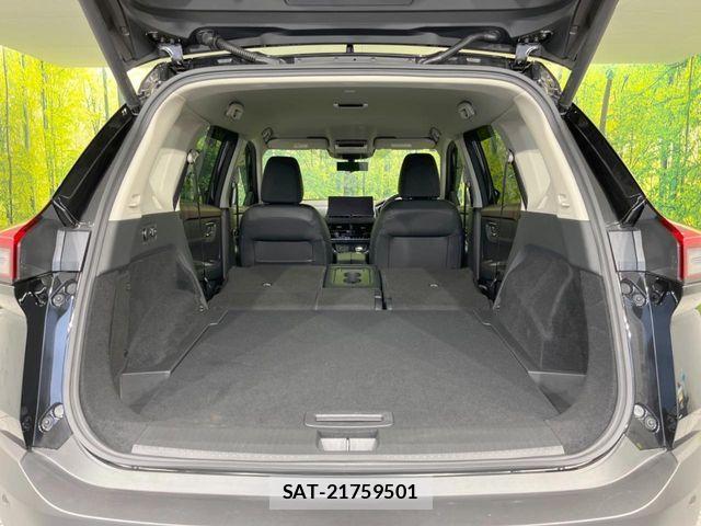 Nissan X-TRAIL HYBRID 2025-11 7731088-9