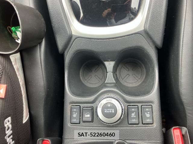 Nissan X-TRAIL HYBRID 2017-06 7790776-22