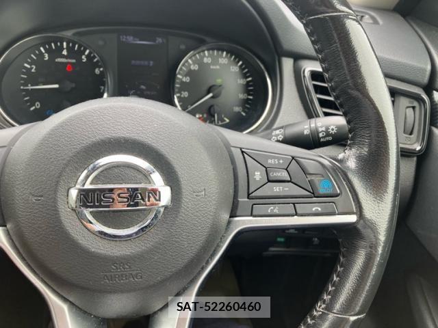 Nissan X-TRAIL HYBRID 2017-06 7790776-23