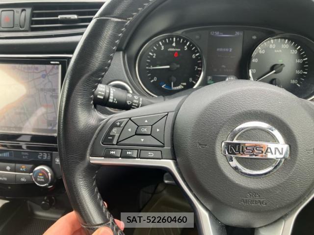 Nissan X-TRAIL HYBRID 2017-06 7790776-24