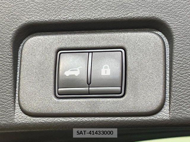 Nissan X-TRAIL HYBRID 2023-12 7790789-10