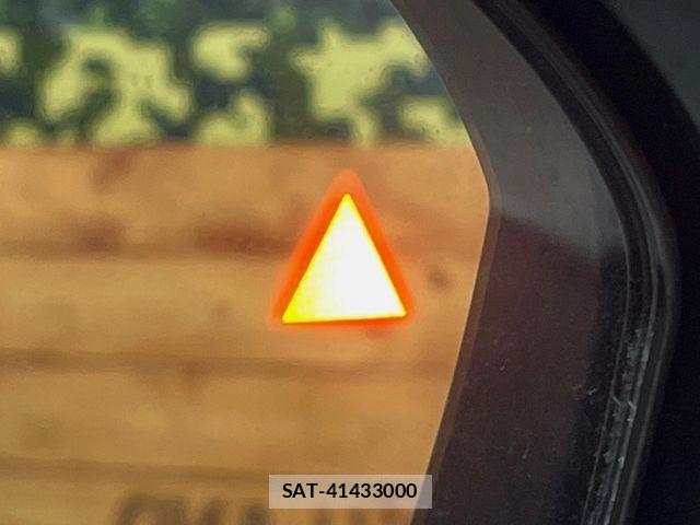 Nissan X-TRAIL HYBRID 2023-12 7790789-4
