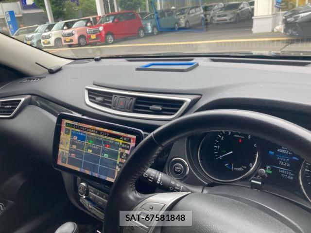 Nissan X-TRAIL HYBRID 2015-10 7790771-24