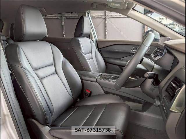 Nissan X-TRAIL HYBRID 2023-09 7790787-4