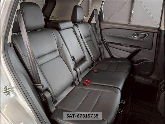 Nissan X-TRAIL HYBRID 2023-09 7790787-5