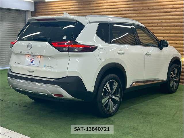 Nissan X-TRAIL HYBRID 2023-06 7790793-16