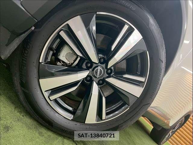 Nissan X-TRAIL HYBRID 2023-06 7790793-18