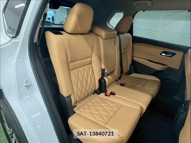 Nissan X-TRAIL HYBRID 2023-06 7790793-6