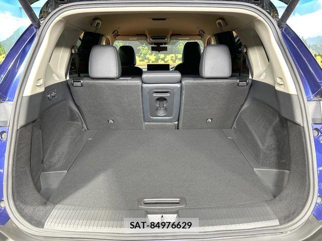 Nissan X-TRAIL HYBRID 2023-06 7880746-9