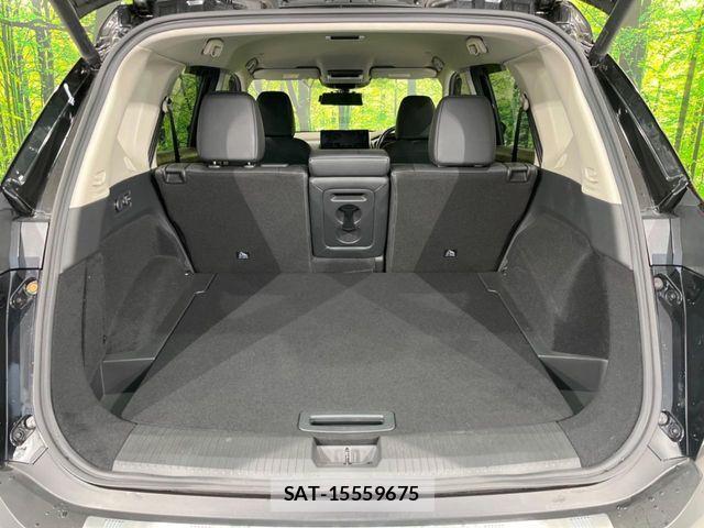 Nissan X-TRAIL HYBRID 2022-09 7880750-11