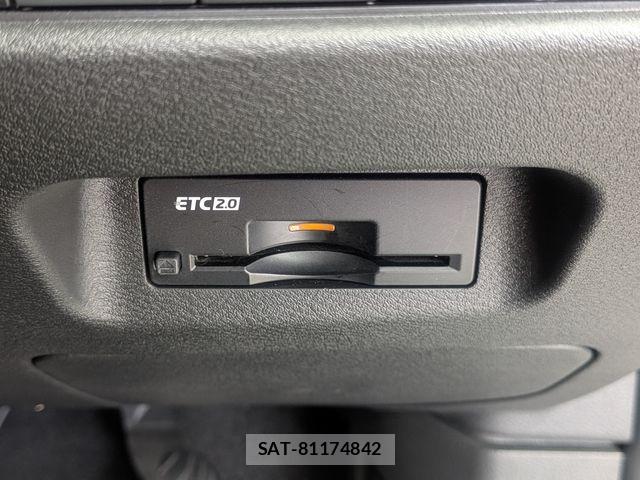 Nissan X-TRAIL HYBRID 2025-06 7880744-12