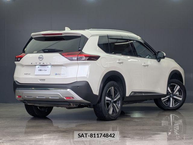 Nissan X-TRAIL HYBRID 2025-06 7880744-1