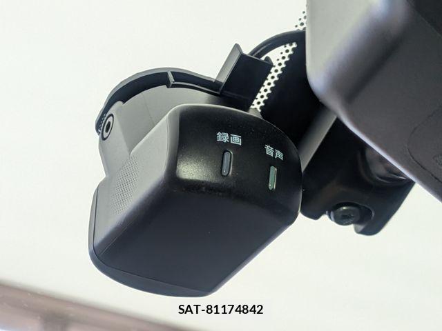 Nissan X-TRAIL HYBRID 2025-06 7880744-6