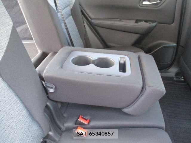 Nissan X-TRAIL HYBRID 2025-05 7880747-14