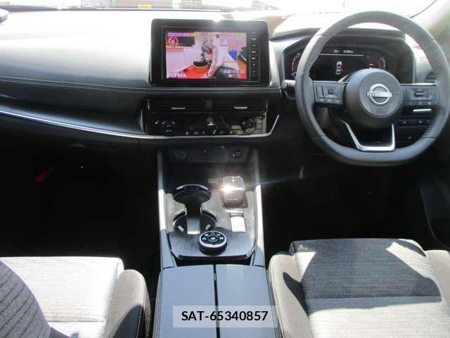 Nissan X-TRAIL HYBRID 2025-05 7880747-2