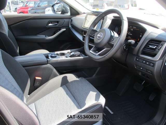 Nissan X-TRAIL HYBRID 2025-05 7880747-4