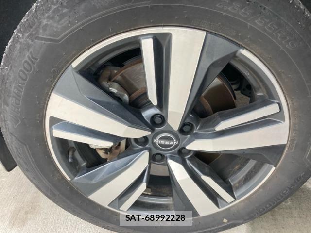 Nissan X-TRAIL HYBRID 2023-03 7880752-12