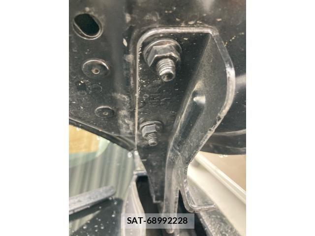 Nissan X-TRAIL HYBRID 2023-03 7880752-7