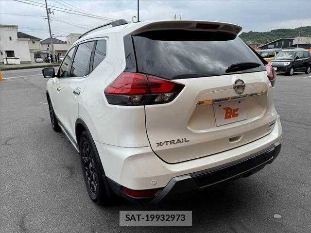 Nissan X-TRAIL HYBRID 2018-03 7880753-13