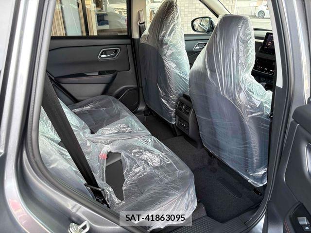 Nissan X-TRAIL HYBRID 2026-07 7880742-15