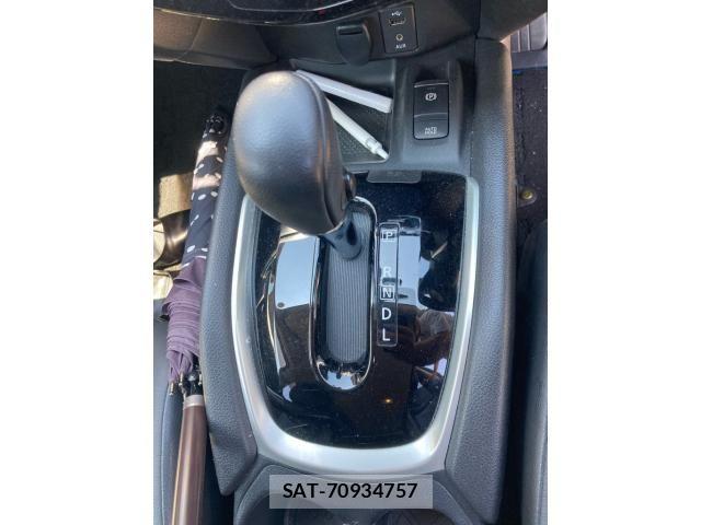 Nissan X-TRAIL HYBRID 2017-07 7880754-18