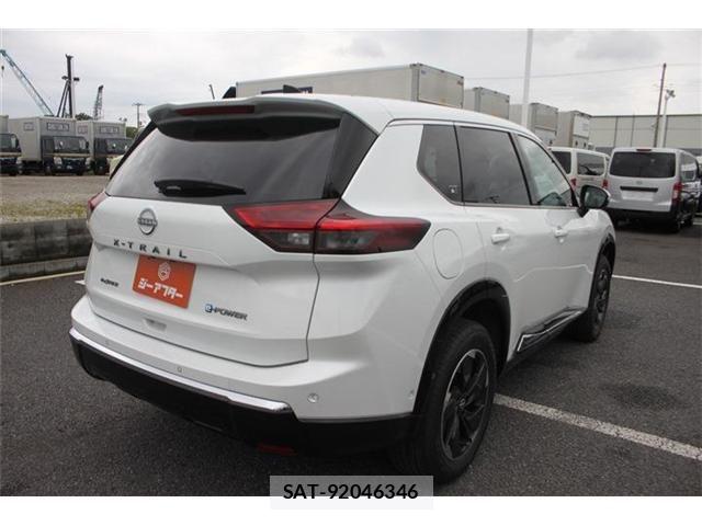 Nissan X-TRAIL HYBRID 2026-03 7880745-13