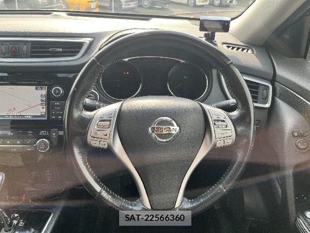 Nissan X-TRAIL HYBRID 2015-09 7880756-13