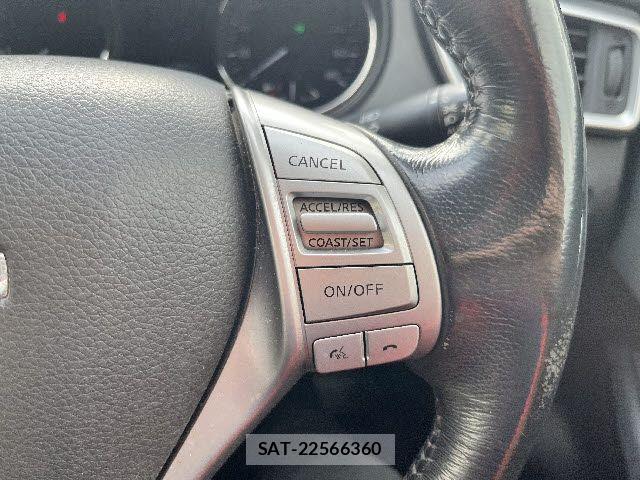 Nissan X-TRAIL HYBRID 2015-09 7880756-23