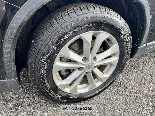 Nissan X-TRAIL HYBRID 2015-09 7880756-26