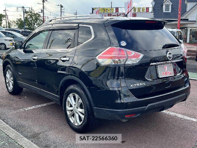 Nissan X-TRAIL HYBRID 2015-09 7880756-8