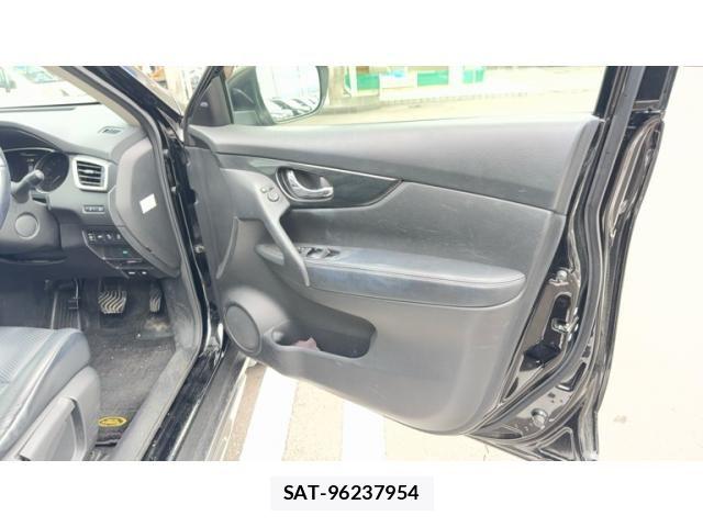 Nissan X-TRAIL HYBRID 2015-06 7903691-13