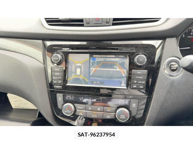 Nissan X-TRAIL HYBRID 2015-06 7903691-18