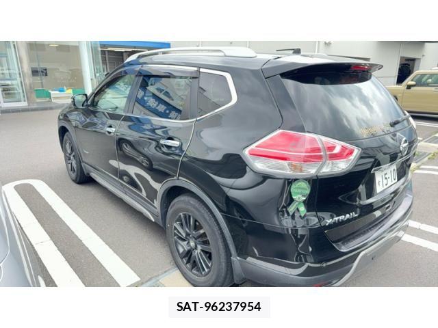 Nissan X-TRAIL HYBRID 2015-06 7903691-3