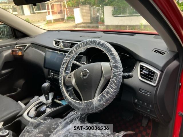 Nissan X-TRAIL HYBRID 2017-02 7903689-14