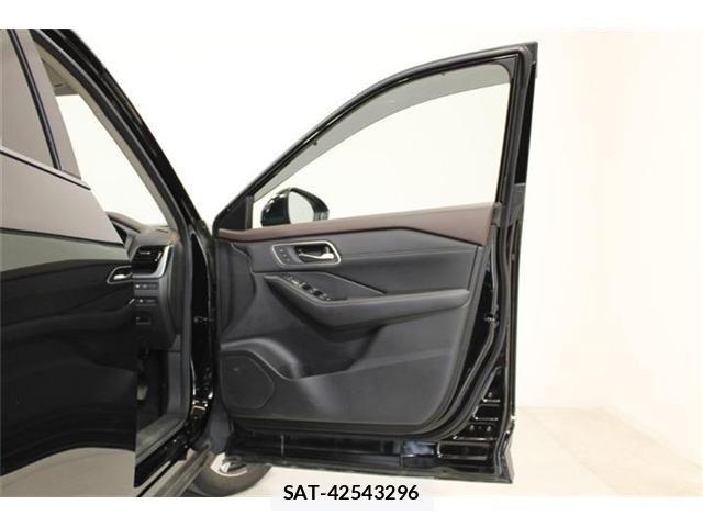 Nissan X-TRAIL HYBRID 2023-09 7903686-28