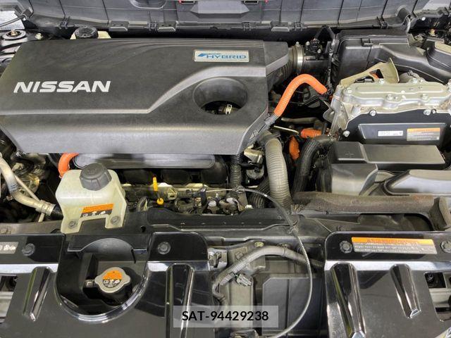 Nissan X-TRAIL HYBRID 2015-07 7964532-17