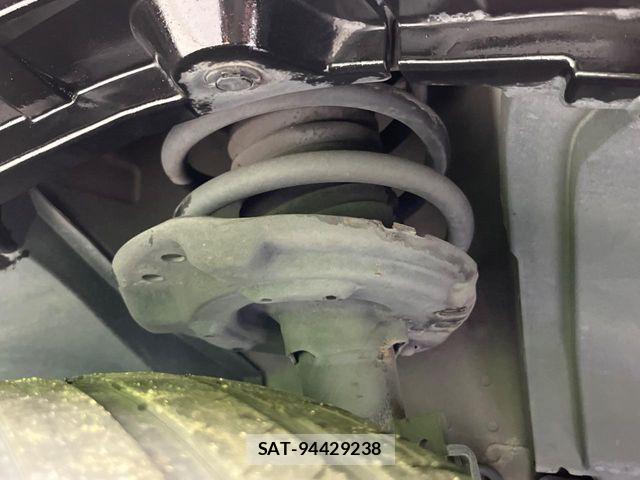 Nissan X-TRAIL HYBRID 2015-07 7964532-19