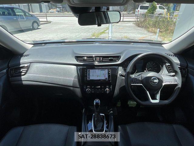 Nissan X-TRAIL HYBRID 2021-03 7964529-1