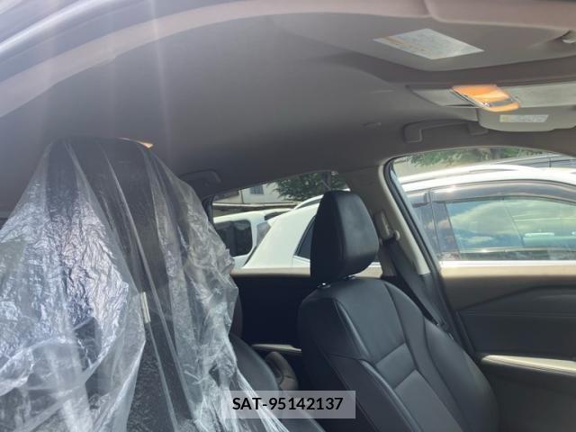 Nissan X-TRAIL HYBRID 2023-07 7981674-21