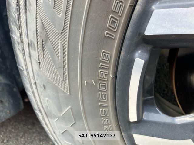 Nissan X-TRAIL HYBRID 2023-07 7981674-4