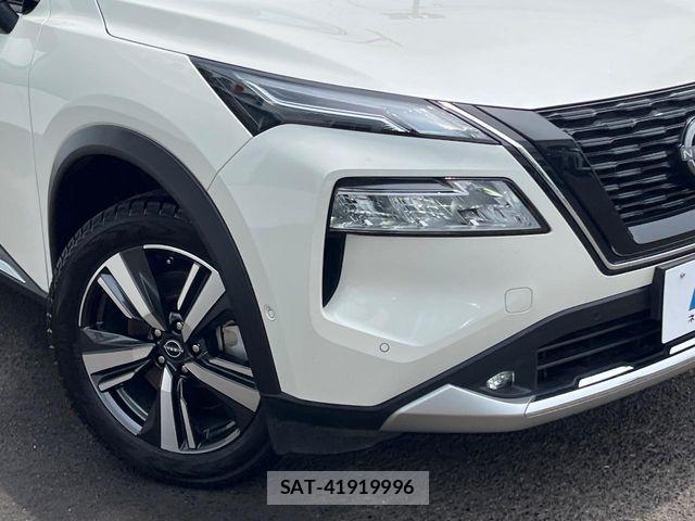 Nissan X-TRAIL HYBRID 2024-09 7981670-11