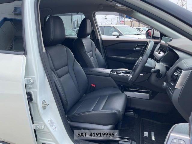 Nissan X-TRAIL HYBRID 2024-09 7981670-7