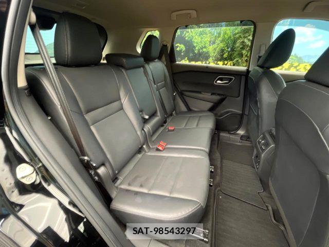 Nissan X-TRAIL HYBRID 2023-11 7981669-8