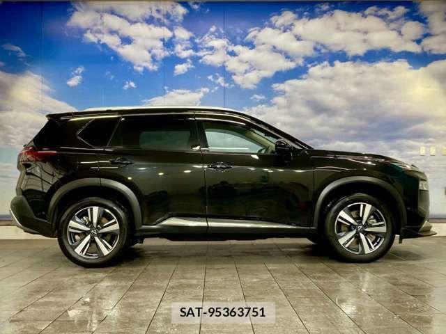 Nissan X-TRAIL HYBRID 2024-02 7981668-17